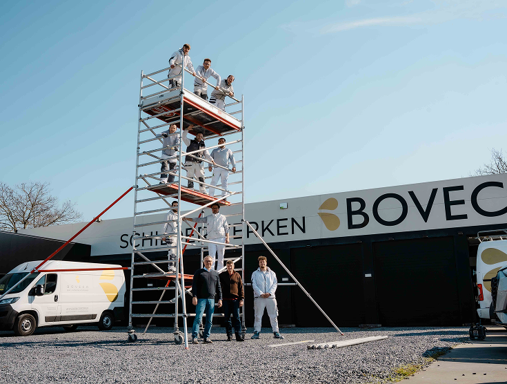 Boveco bestelwagen en team in actie